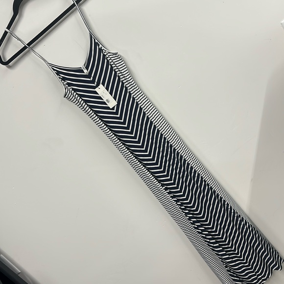 leshop Dresses & Skirts - New Leshop stripe navy maxi Sun dress L